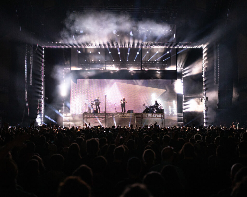 Worley Sound Carries Dream PA from L-Acoustics on alt-J’s The Dream Tour