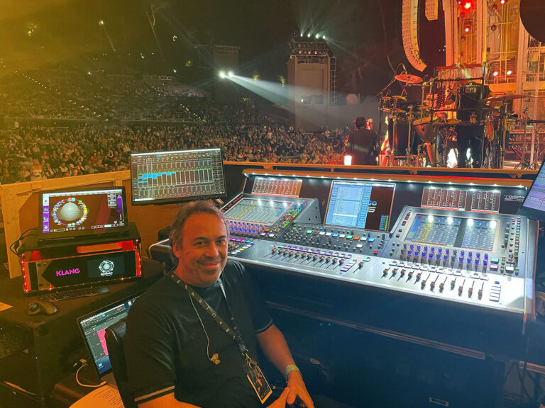 KLANG:konductor Gives Monitor Engineer César Benítez Plenty Of Options For Ricky Martin On Stage